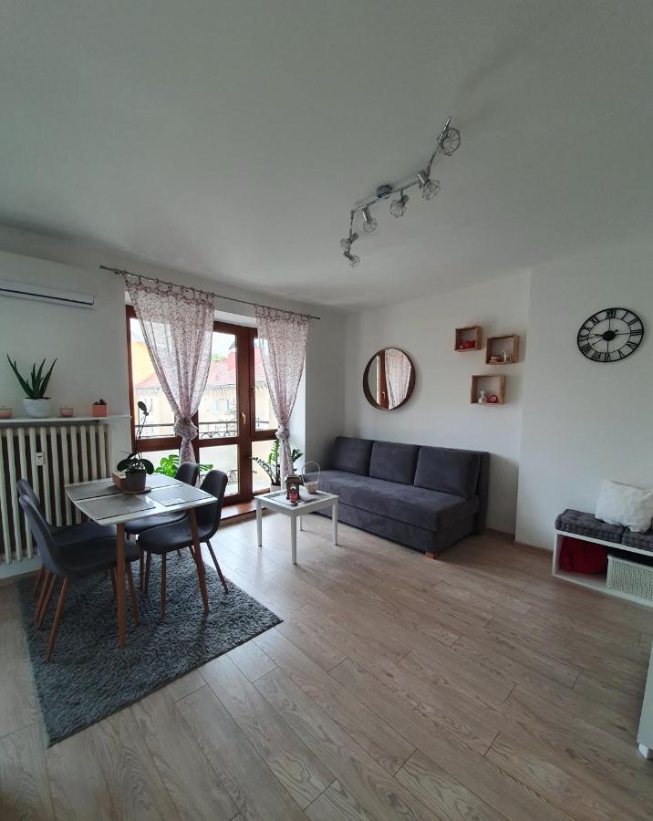 Emily Apartment Kosice Luaran gambar