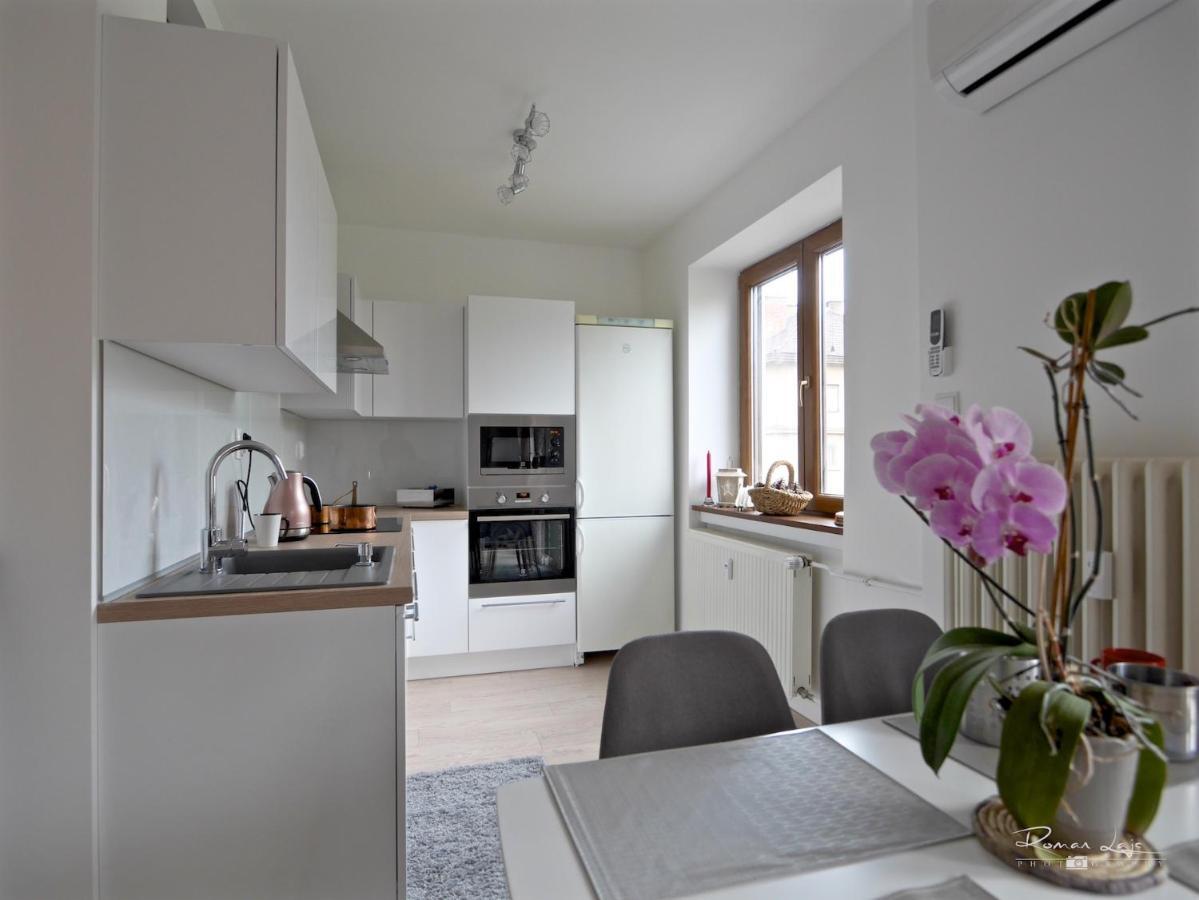 Emily Apartment Kosice Luaran gambar