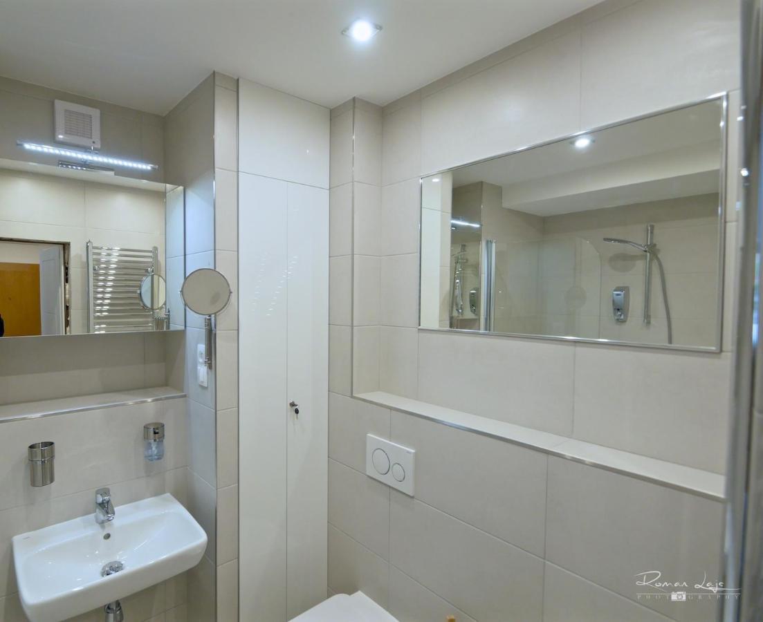 Emily Apartment Kosice Luaran gambar